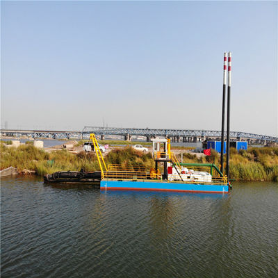 Dredger de sucção de 32 polegadas com gerador de Cummins Harbour 103kw e fluxo de água de 7500m3
