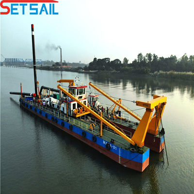 Dredger de areia de sucção de 28 polegadas com deslocamento de 447 t e sistema hidráulico Rexroth