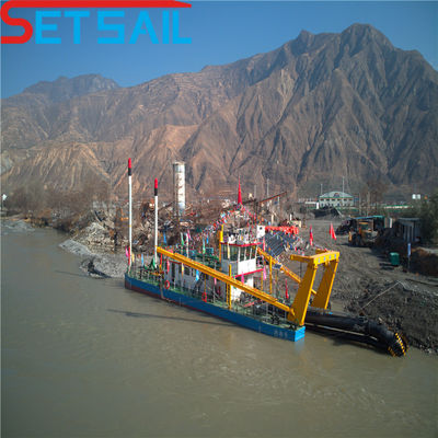Dredger de sucção com bomba de lama hidráulica com cabeça de cortador e 50-100 dentes de cortador do tipo ciclone