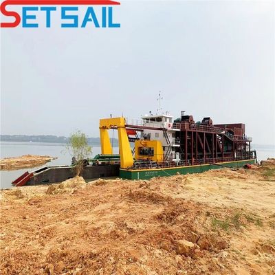 10 Inch Cutter Suction River Mud Dredger para dragagem Largura total 5,5m Altura total 1,48m