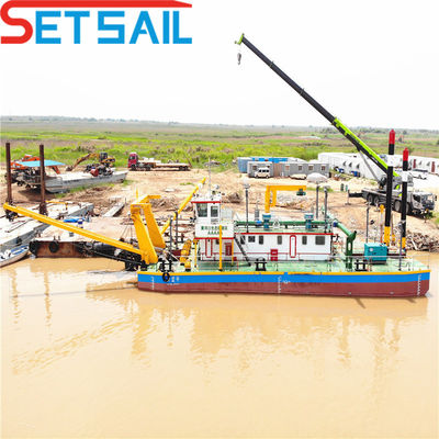 Dredger de sucção de 8 polegadas com bomba de areia submarina Peso total 85 toneladas