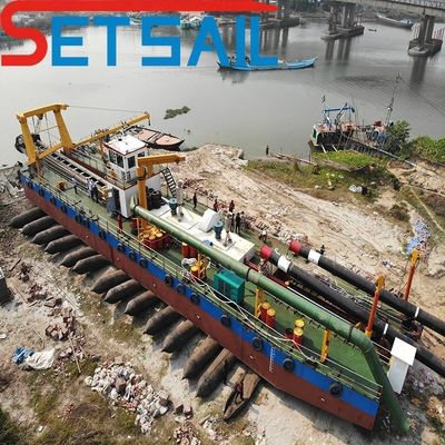 Dredger de areia de sucção para operações de dragagem