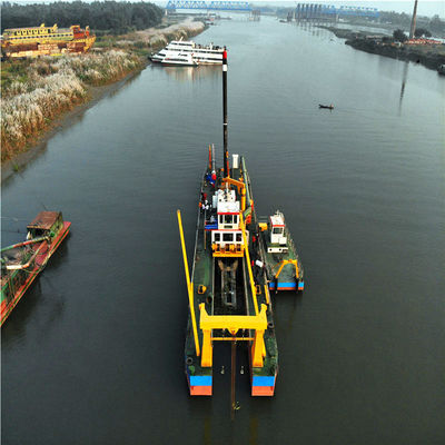 Fluxo de água totalmente personalizado 3000m3 Dredger de 16 polegadas alimentado por 895 Kw de potência do motor principal