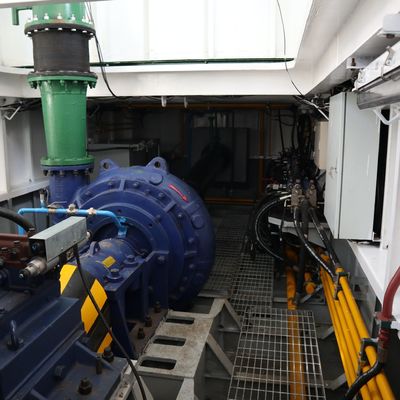Dredger de sucção de corte de 26 polegadas para areia marinha Alimentado por motor a diesel Cummins
