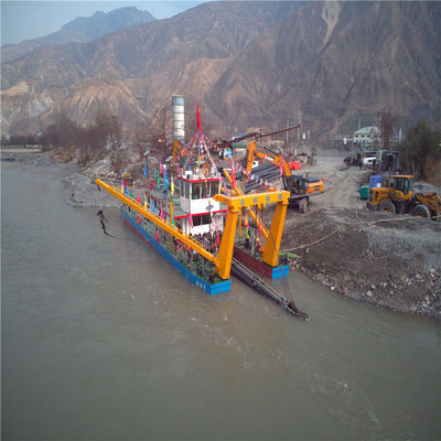 Dredger de sucção de 28 polegadas para 2200m distância de descarga e Cummins 1000kw motor