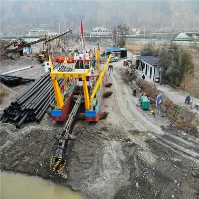 Dredger de sucção de 32 polegadas com gerador de Cummins Harbour 103kw e fluxo de água de 7500m3