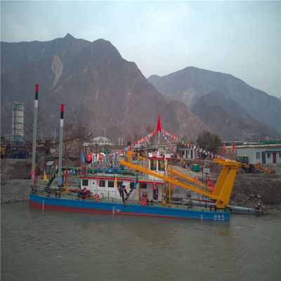 Dredger de sucção de 32 polegadas com gerador de Cummins Harbour 103kw e fluxo de água de 7500m3