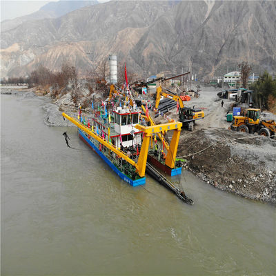 Dredger de sucção de 32 polegadas com gerador de Cummins Harbour 103kw e fluxo de água de 7500m3