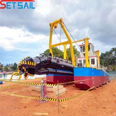 3900cm * 860cm * 200cm Package Cutter Suction Sand Dredging Ship com Anchor Boom