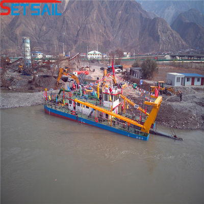 3900cm * 860cm * 200cm Package Cutter Suction Sand Dredging Ship com Anchor Boom