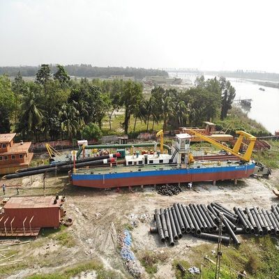 Tamanho do casco 35*10,2*2,7m Hidráulico 32 Inch Cutter Suction Mud Dredger com Dredge Machine