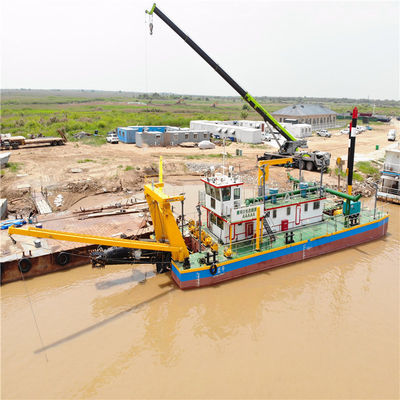 Cummins Diesel Engine 24 Inch Cutter Suction Dredger para extração de areia em rios
