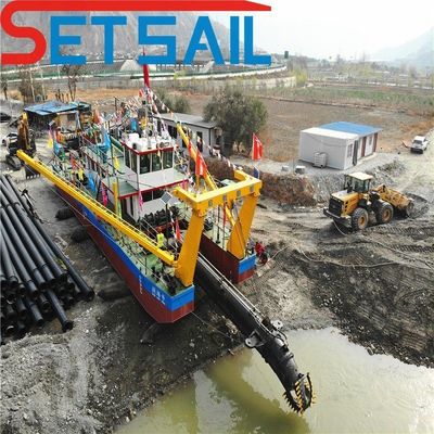 Dredger de sucção de 24 polegadas com motor diesel, guincho hidráulico e bomba de areia ciclônica