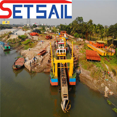 QHCSD-186 20 Inch Cutter Suction Dredger com estação de reforço e transporte barata