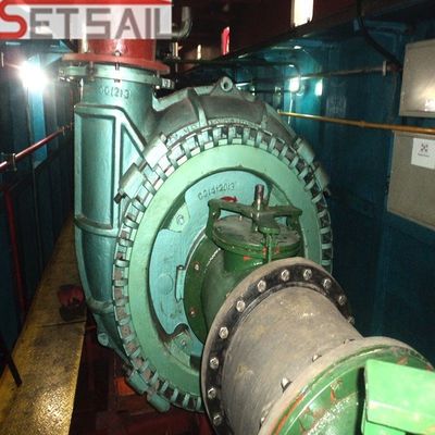 Sistema de controlo hidráulico Motor diesel Cortador de potência Sucção Dragadora de areia com ciclone