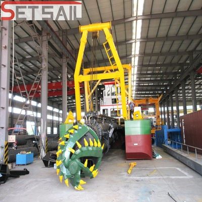 895 kW Potência do motor principal Alta capacidade 750m3 18 Inch Cutter Suction Dredger com bomba
