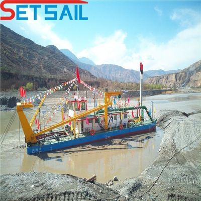 36000.000kg Pacote Peso Bruto Dredger com bomba de sucção hidráulica para projeto de dragagem