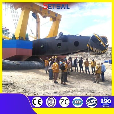 Cumins. Cat Diesel Mini Dredge Dredging Machine com guincho hidráulico e transportador de espuma