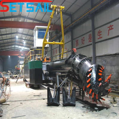 Hydraulic 20 Inch River Cutter Suction Dredger solicitação personalizada e placa lateral de 10 mm
