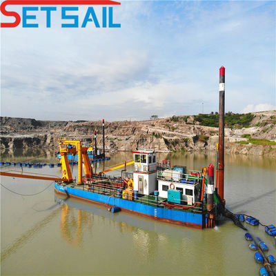 Dredger de sucção de corte de 20 polegadas com profundidade de dragagem de 15 metros de distância direta