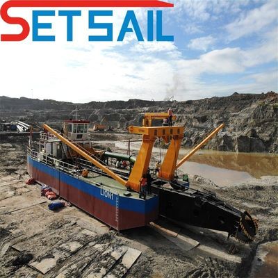 18 Inch Cutter Suction Dredger com capacidade de bomba de areia do rio e Cumins 1137 kW motor