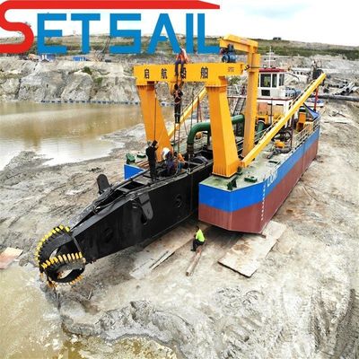 18 Inch Cutter Suction Dredger com capacidade de bomba de areia do rio e Cumins 1137 kW motor