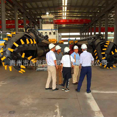 Dredger de areia de cabeça de cortador de rio com distância de descarga de 2000 m e ciclone de ferro fundido