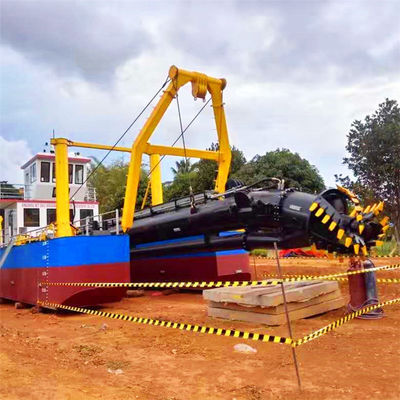 Dredger de sucção com capacidade de 1000 m3/h e profundidade de dragagem de 20 m