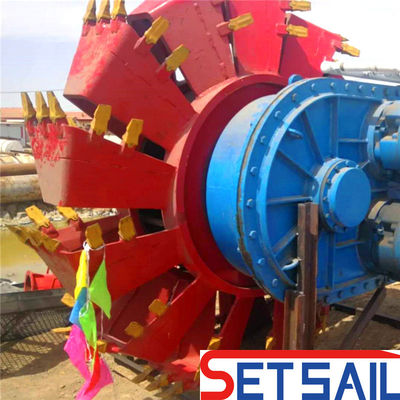 Alta capacidade 160m3-2000m3 Cabeça de balde de roda hidráulica Excavadora de lama com motor diesel