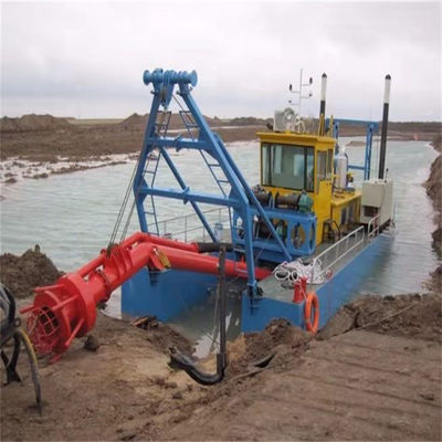 Profundidade máxima de dragagem 9m-30m Motores a diesel Cortador Sucção Dredger Fluxo de água 540kw-5000kw