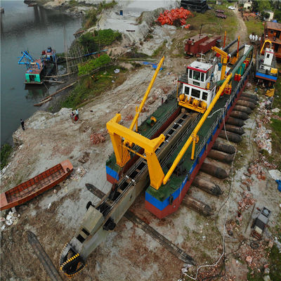 Dredger de sucção de areia de 24 polegadas com e profundidade de dragagem de 4m-15m