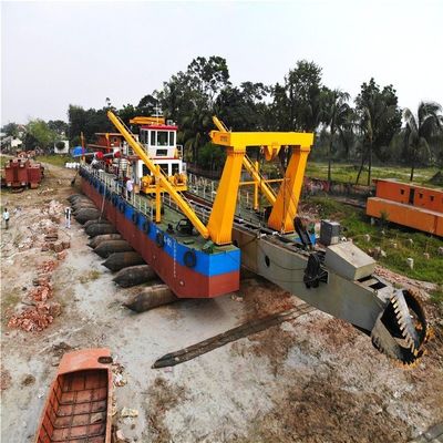 Dredger de sucção de areia de 24 polegadas com e profundidade de dragagem de 4m-15m