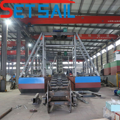 Potência da bomba de injecção 7.5kw-20kw Bucket Chain Gold Mining Dredger para Rvier Diamond