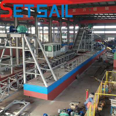 50-500m3 Chain Bucket Mining Dredger para extração de ouro e diamantes de rio personalizados
