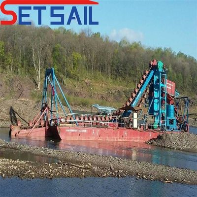 Máquinas de mineração de ouro fluvial com comprimento total de 24 m-38 m e capacidade de balde de 0,035-0,08 m3