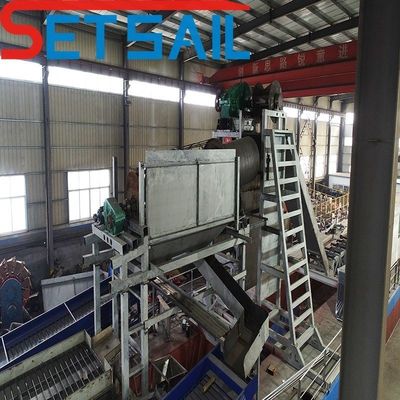 Dredger de ouro de balde de cadeia com máquina de jigging Consumo total de combustível 14L-39L