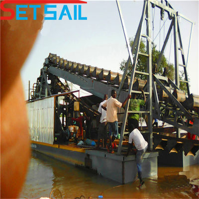 Dredgeira de mineração de ouro e diamantes com dimensão de casco de 23 m-49 m