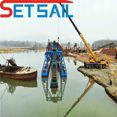 Profundidade de dragagem 7m-20m Multi Color Bucket Chain River Mining Boat com Trommel Screen