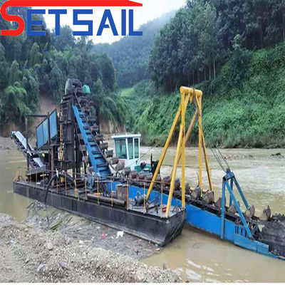 Hydrocyclone Gold Diamond Mining Dredger com comprimento total de 24-38m e chuveiro de agitação