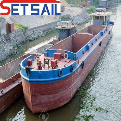 Barca de areia fluvial de auto descarregamento de 12 kn/h com carga máxima de 500 toneladas e potência do motor diesel